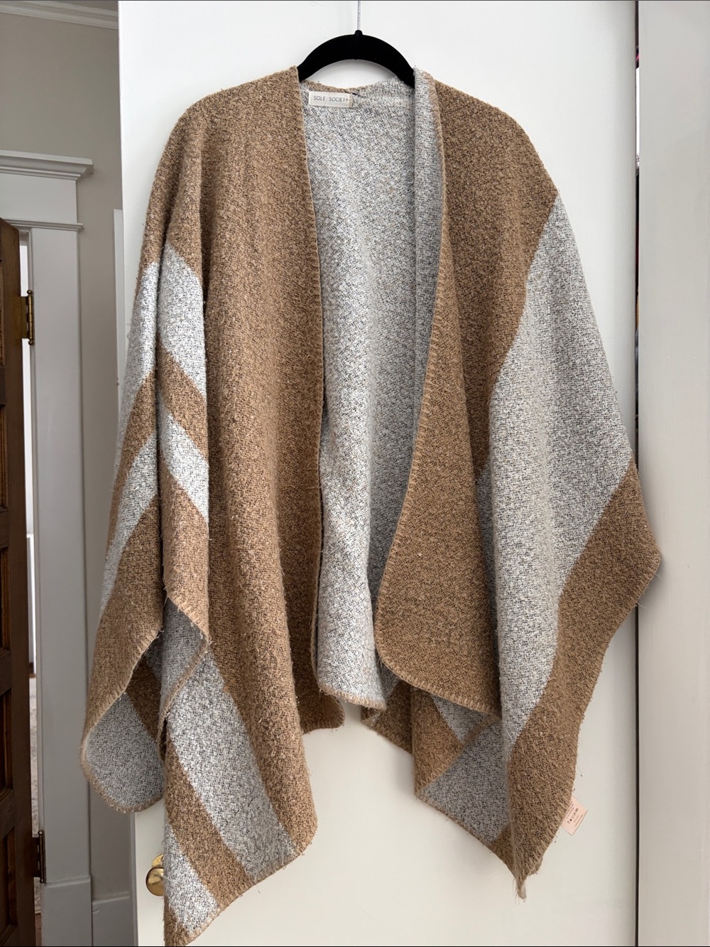 Sole Society Two-Tone Tan & Light Gray Knit Poncho
